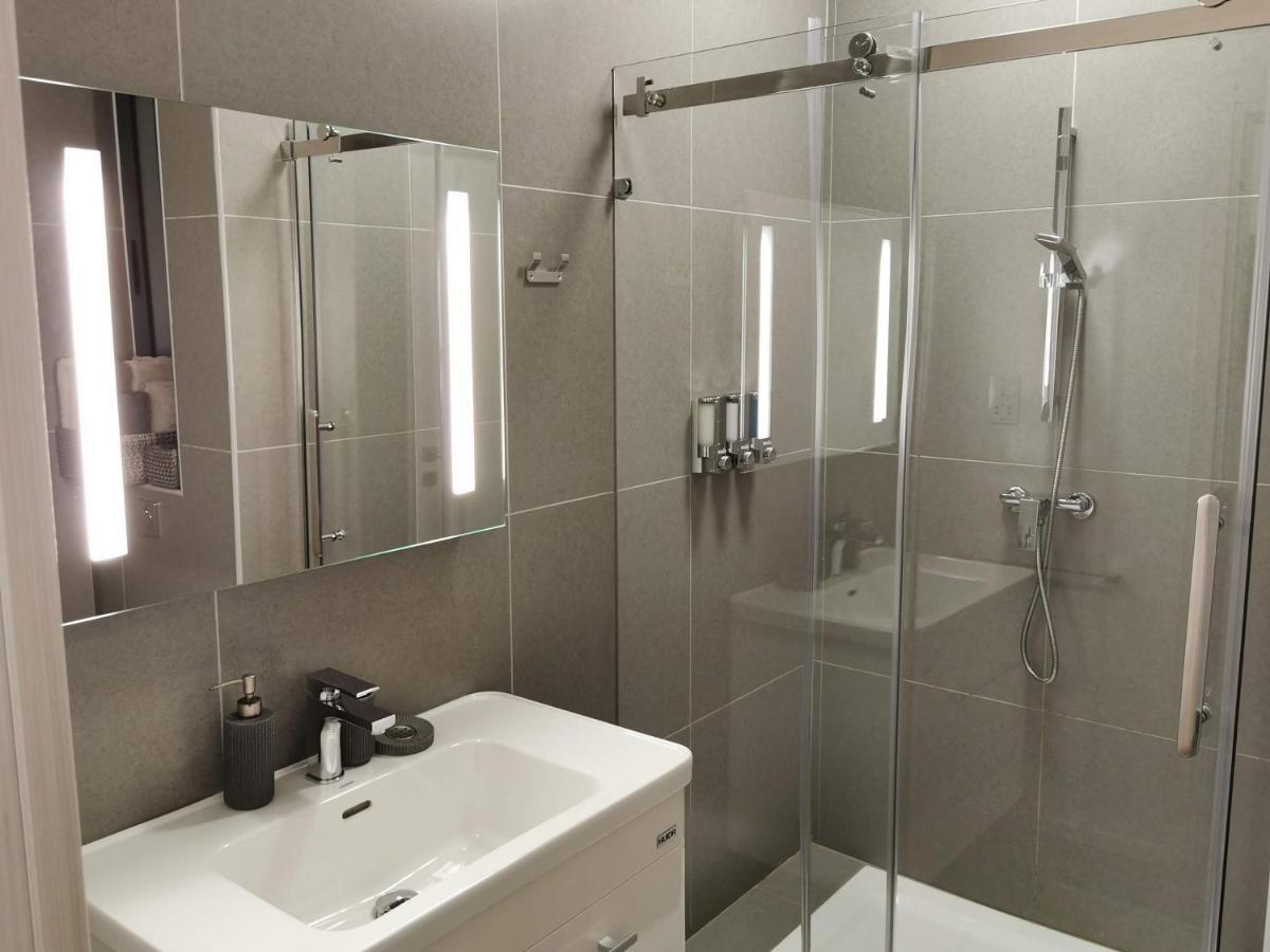 Duplex Maisonette With Heated P-Pool And Jacuzzi Saint Julian's Εξωτερικό φωτογραφία